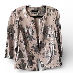 Jessica Howard Blush Floral Blazer